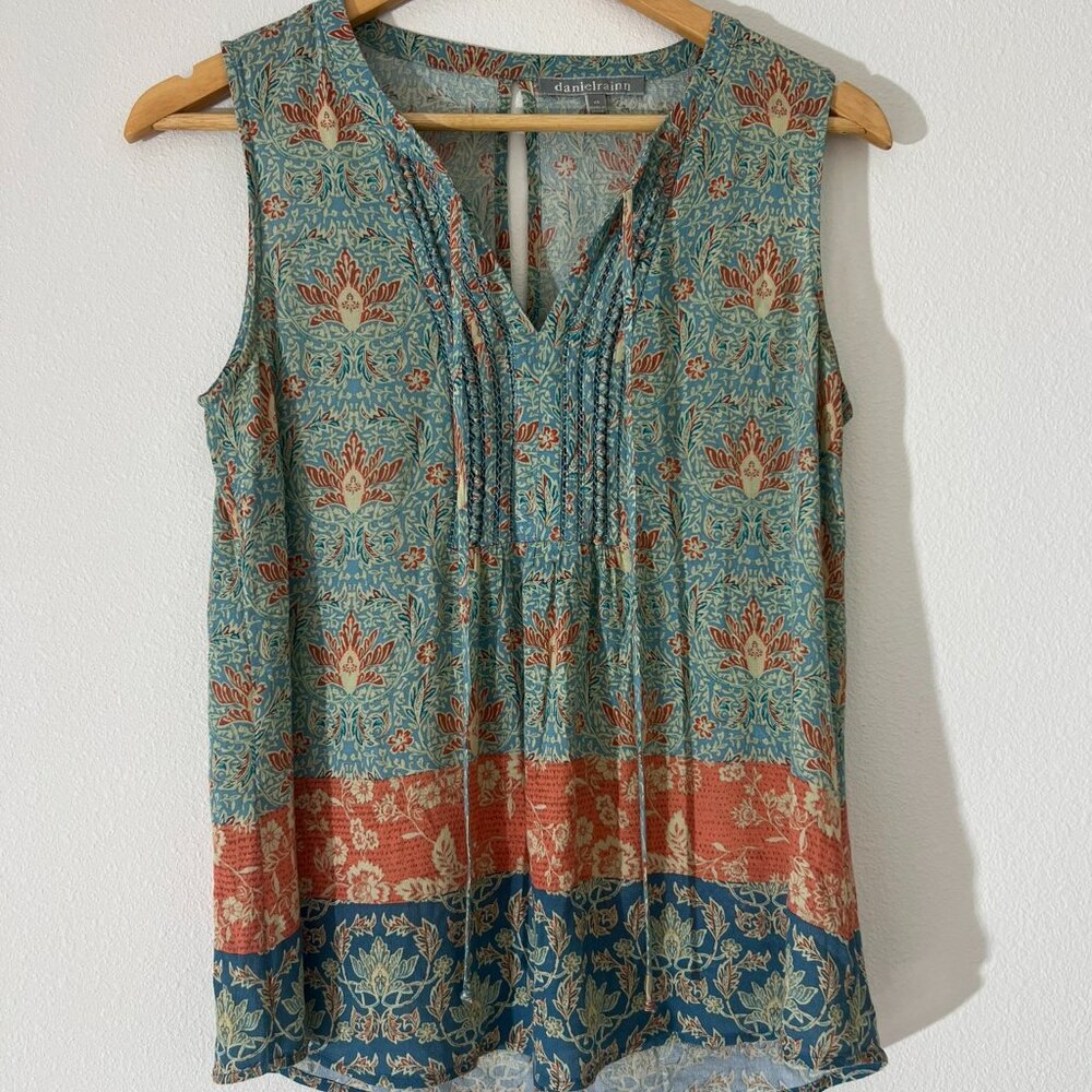 XS Daniel Rainn Lightweight Flowy Bohemian Sleeveless Top